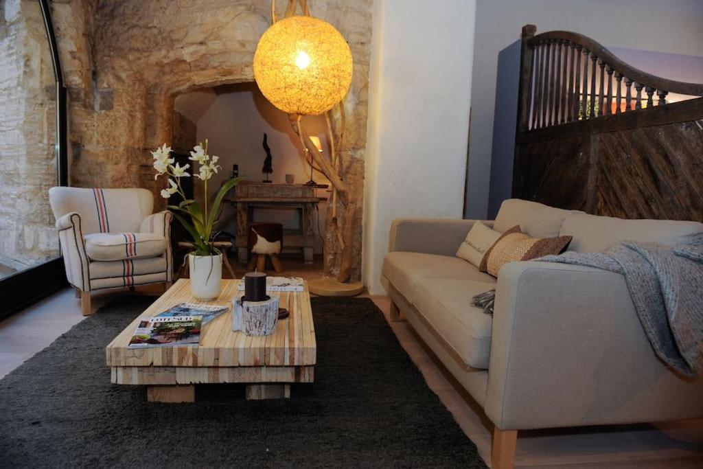 Апартаменты Le Loft Des Antiquaires, Л'Иль-сюр-ла-Сорг Экстерьер фото