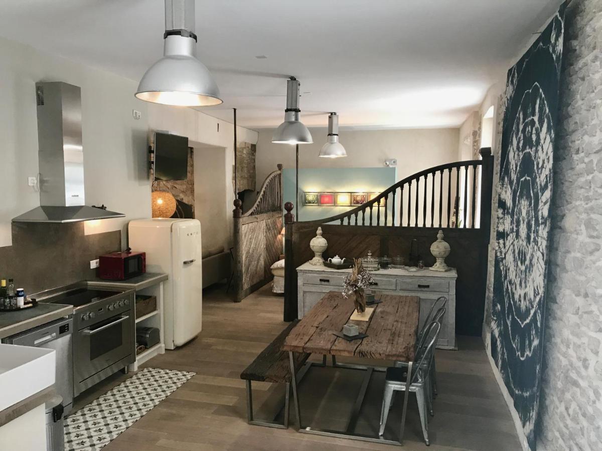Апартаменты Le Loft Des Antiquaires, Л'Иль-сюр-ла-Сорг Экстерьер фото